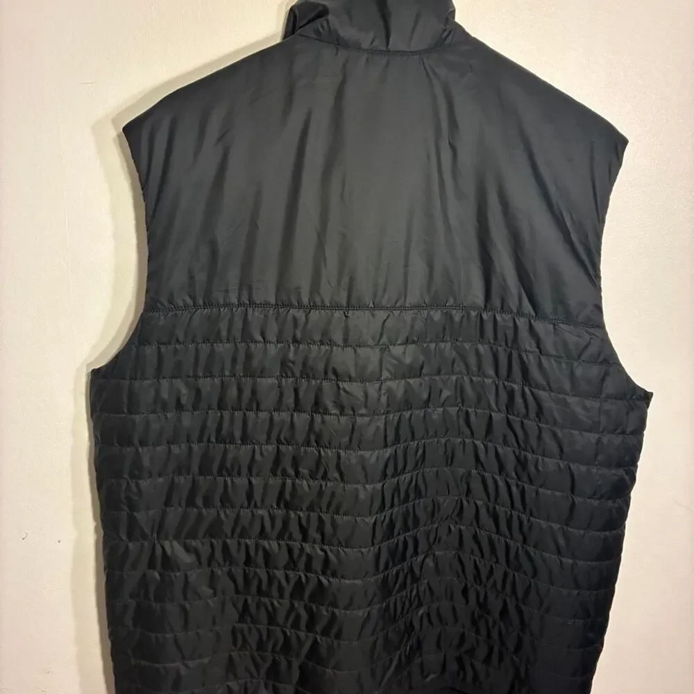 Nike black puffer